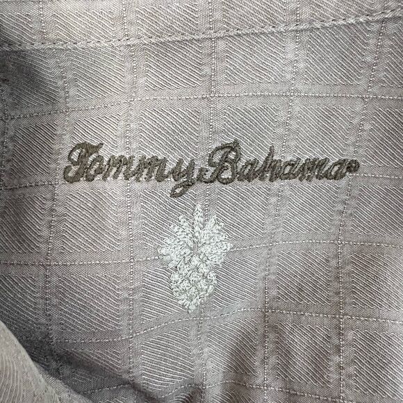Tommy Bahama Size XL Shirt Silk Camp Embroiderd Island Bar Fly Fishing Brown - Picture 9 of 16